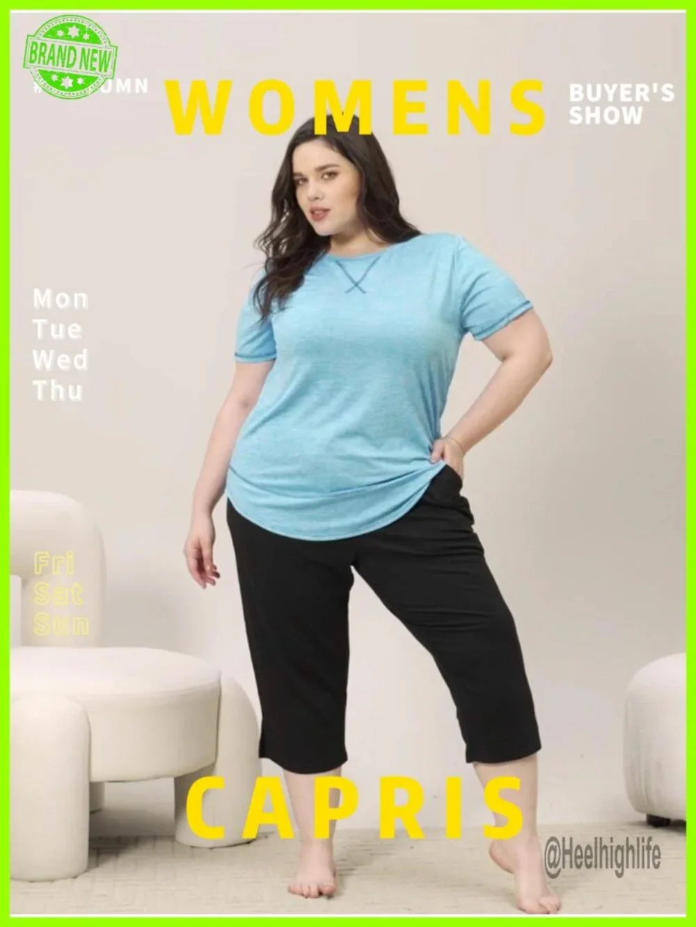 Plus Size Capri Yoga Pants with Pockets Loose Fit Women's Activewear Sweatpants